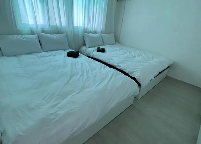 Jay House